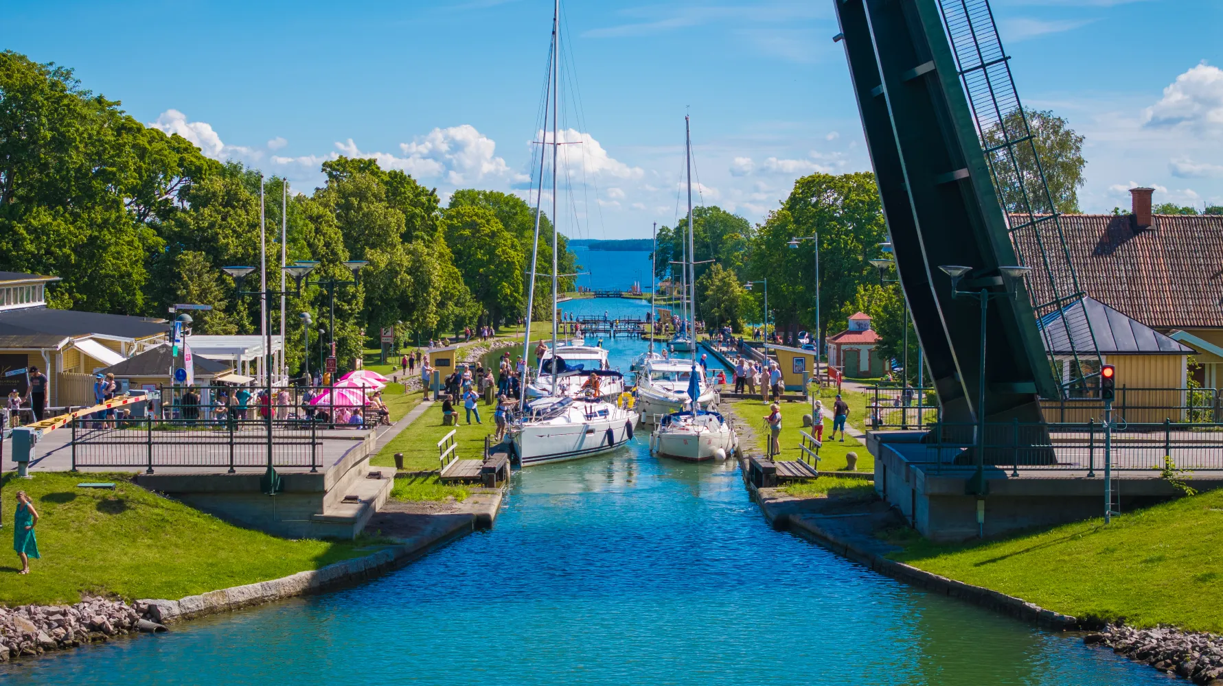 Fritidsbåtar i Berg